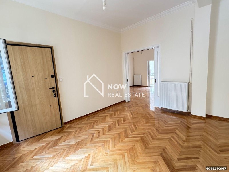 14188 - Apartment FOR SALE in Attiki Platia Attikis for € 80.000 נדל״ן באתונה נכסים להשקעה ביוון לישראלים