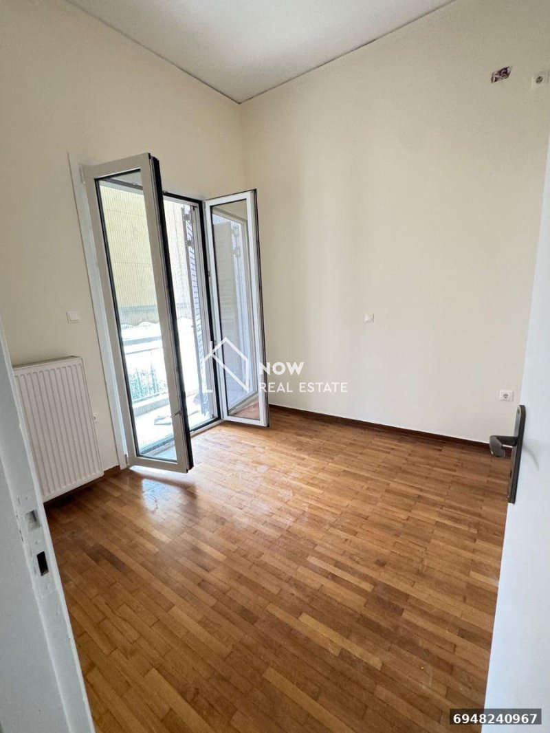 14188 - Apartment FOR SALE in Attiki Platia Attikis for € 80.000 נדל״ן באתונה נכסים להשקעה ביוון לישראלים