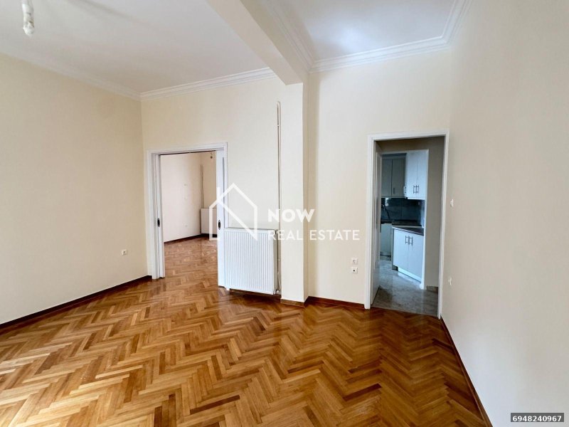 14188 - Apartment FOR SALE in Attiki Platia Attikis for € 80.000 נדל״ן באתונה נכסים להשקעה ביוון לישראלים
