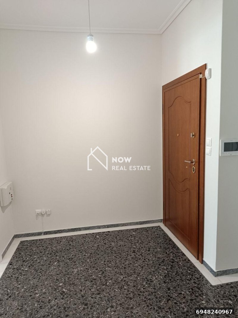 14188 - Apartment FOR SALE in Attiki Platia Attikis for € 80.000 נדל״ן באתונה נכסים להשקעה ביוון לישראלים