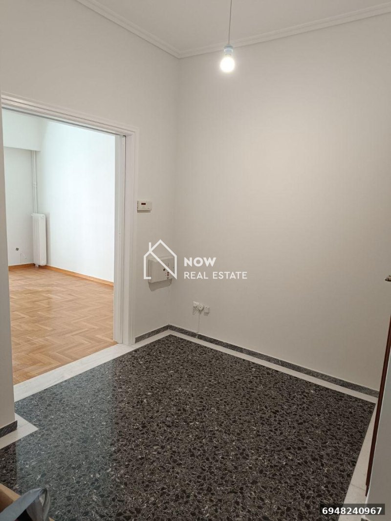 14188 - Apartment FOR SALE in Attiki Platia Attikis for € 80.000 נדל״ן באתונה נכסים להשקעה ביוון לישראלים