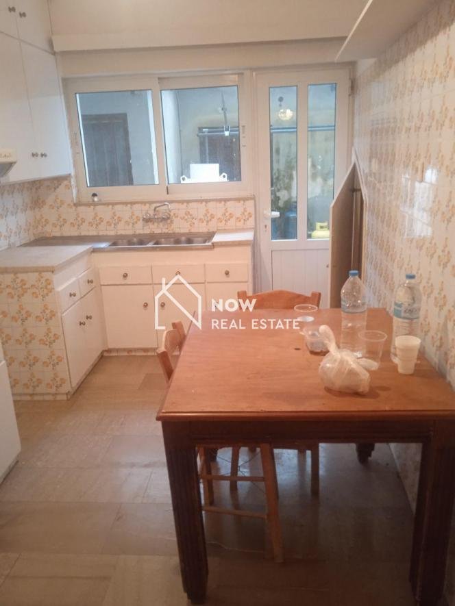 15032 - Apartment FOR RENT in Exarchia - Neapoli Neapoli Exarcheion for € 600 נדל״ן באתונה נכסים להשקעה ביוון לישראלים
