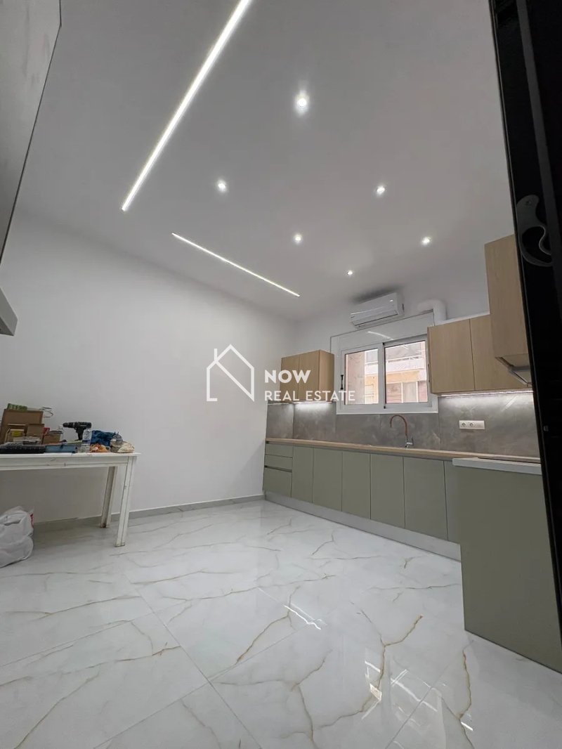 15706 - Apartment FOR SALE in Kipseli Ano Kipseli for € 45.000 נדל״ן באתונה נכסים להשקעה ביוון לישראלים