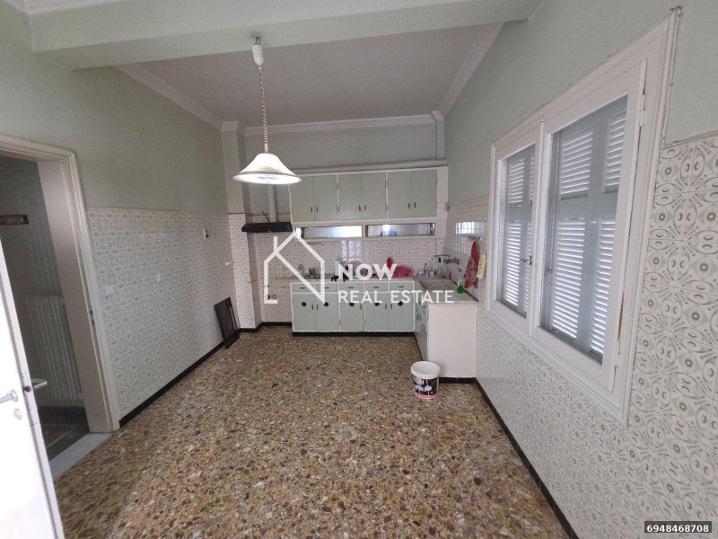 10655 - Maisonette FOR RENT in Patisia Plateia Koliatsou for € 430 נדל״ן באתונה נכסים להשקעה ביוון לישראלים