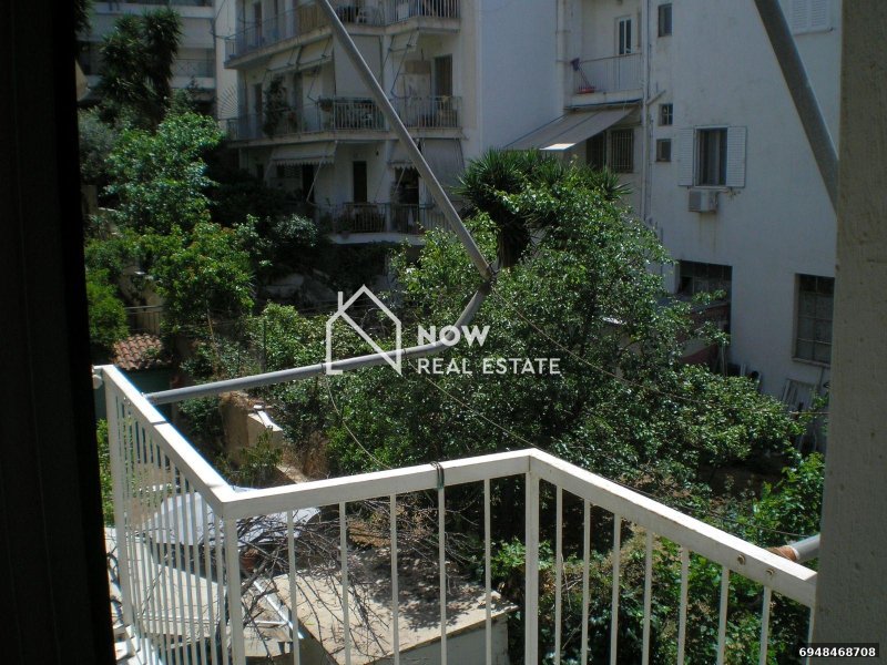 14188 - Apartment FOR SALE in Attiki Platia Attikis for € 80.000 נדל״ן באתונה נכסים להשקעה ביוון לישראלים