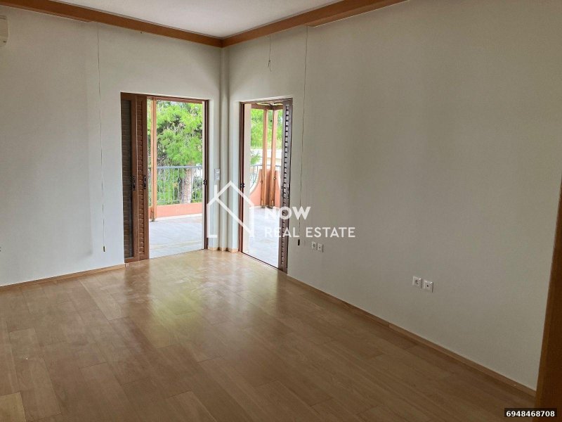 9893 - Shop FOR RENT in Iraklio Neo Irakleio for € 5.500 נדל״ן באתונה נכסים להשקעה ביוון לישראלים