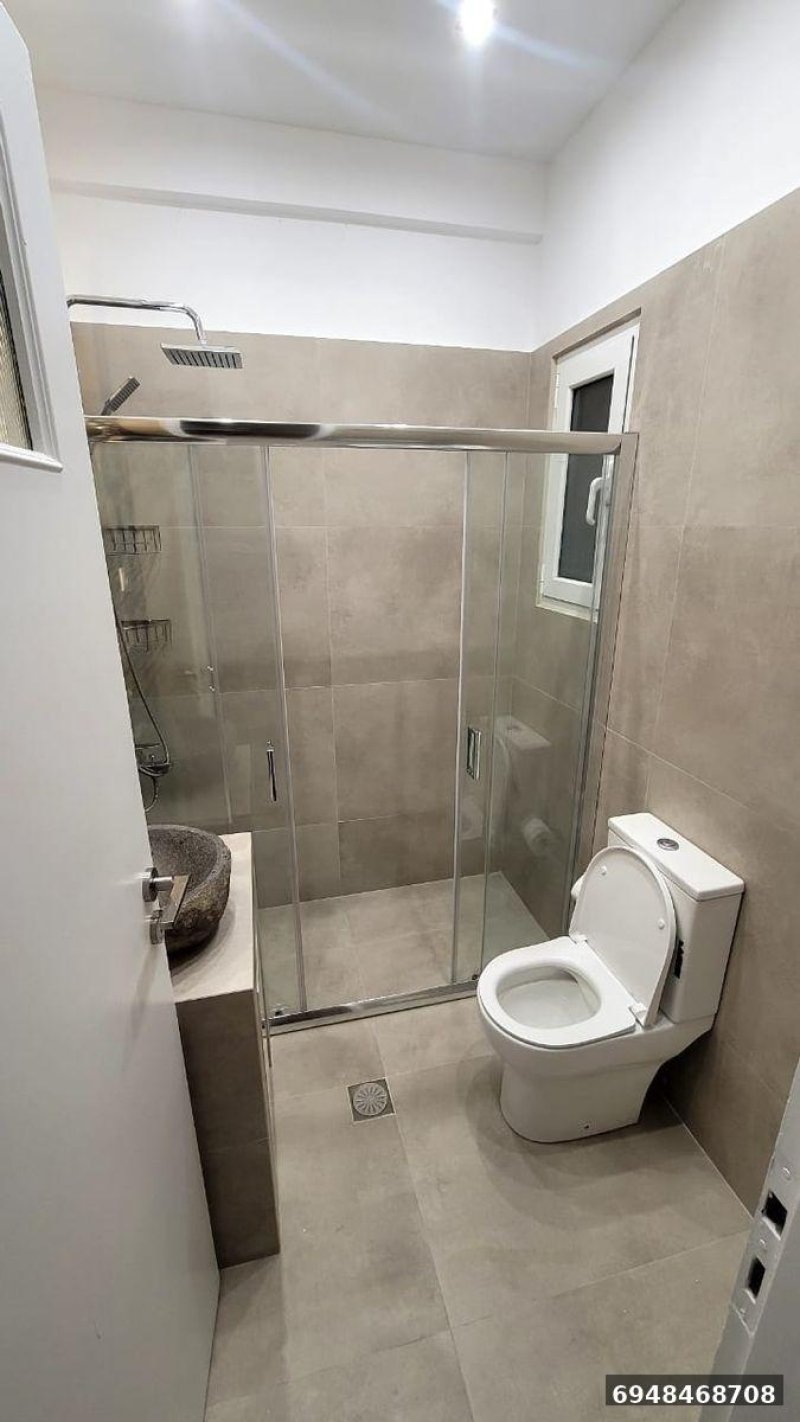 15380 - Apartment FOR RENT in Palaio Faliro Amfithea for € 990 נדל״ן באתונה נכסים להשקעה ביוון לישראלים
