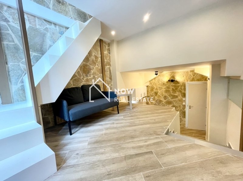 10679 - Maisonette FOR SALE in Patision - Acharnon Plateia Amerikis for € 220.000 נדל״ן באתונה נכסים להשקעה ביוון לישראלים