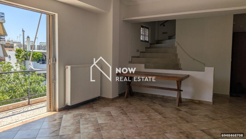 10679 - Maisonette FOR SALE in Patision - Acharnon Plateia Amerikis for € 220.000 נדל״ן באתונה נכסים להשקעה ביוון לישראלים