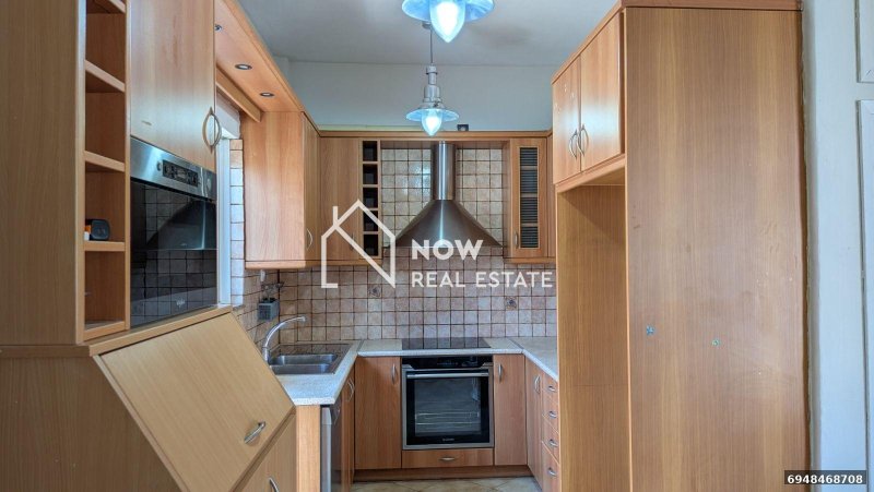 10679 - Maisonette FOR SALE in Patision - Acharnon Plateia Amerikis for € 220.000 נדל״ן באתונה נכסים להשקעה ביוון לישראלים